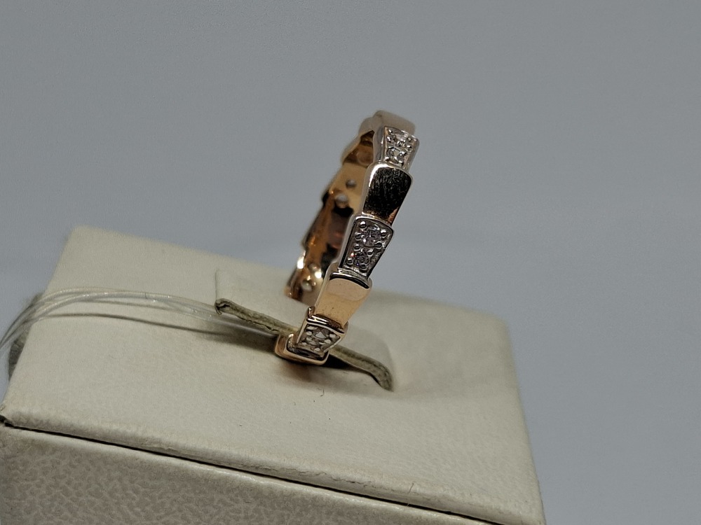 КОЛЬЦО С КАМНЯМИ (Au 585)