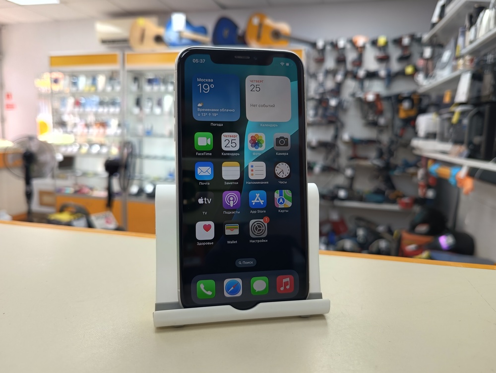 Смартфон Apple iPhone Xr 64Gb