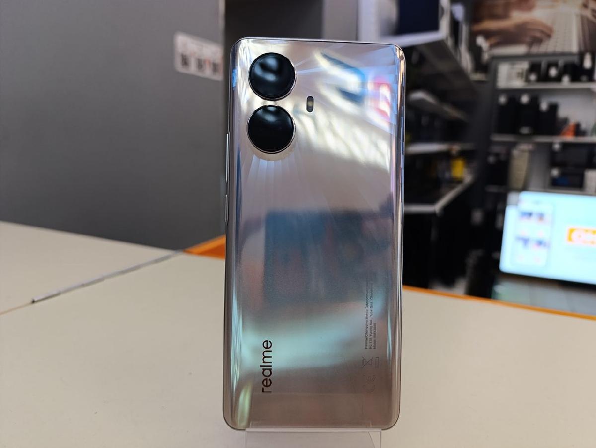 Смартфон Realme 10 Pro+ 8/128