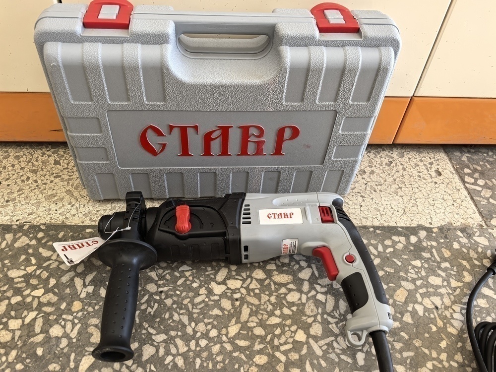 Перфоратор СТАВР ПЭГ-780