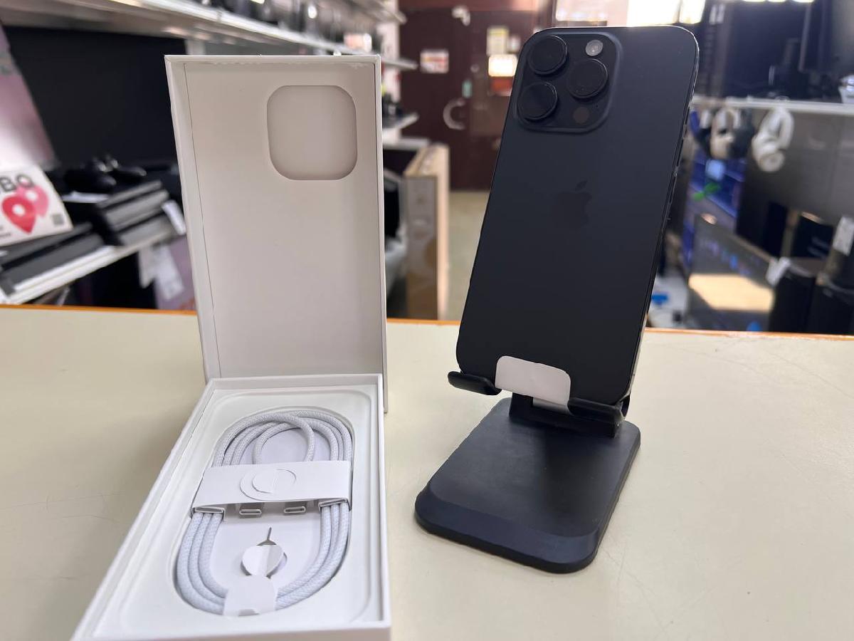 Смартфон Apple Iphone 16 Pro 128Gb