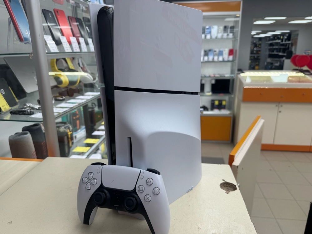 Игровая приставка PlayStation 5 Slim 1TB (С дисководом)