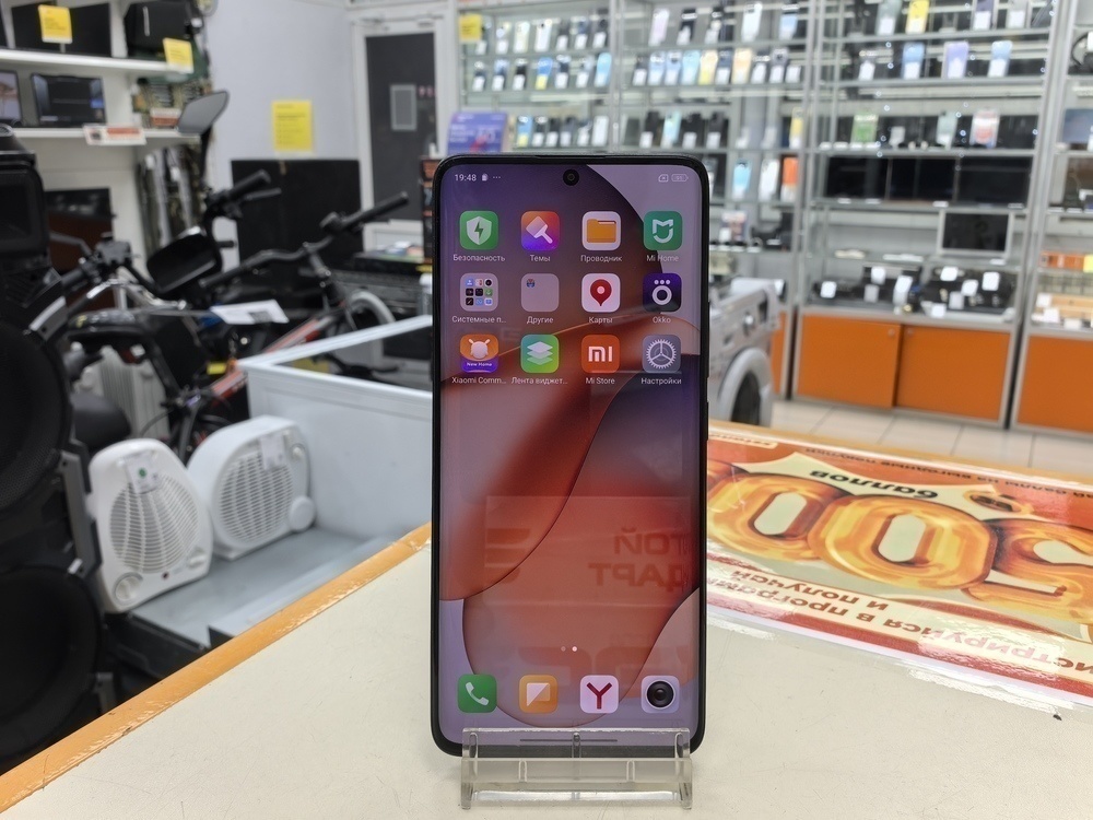 Смартфон Xiaomi Redmi Note 13 Pro+ 12/512