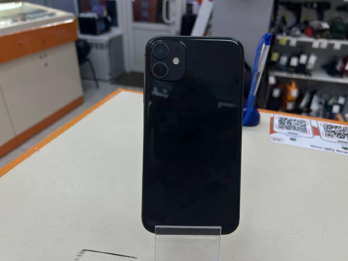 Смартфон Apple iPhone 11 64Gb