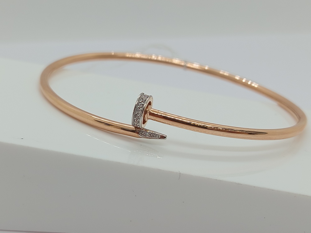 БРАСЛЕТ ЖЕСТКИЙ с камнями (Au 585)