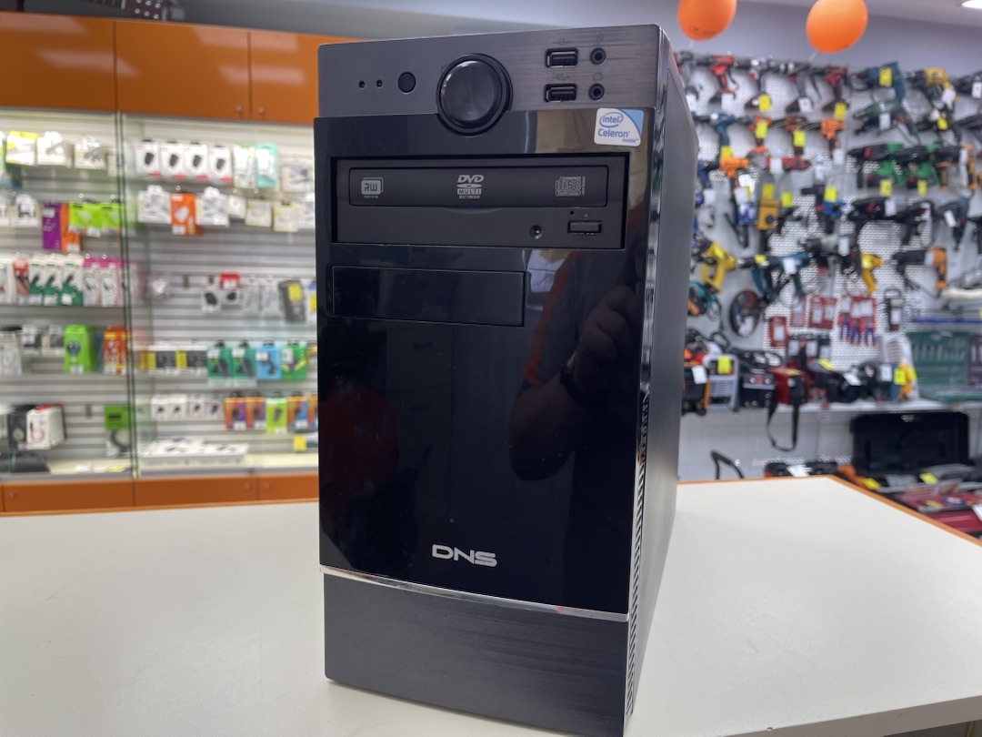 Системный блок DNS ,; Celeron G1610, HD Graphics, 4 Гб, Нет, 500 Гб