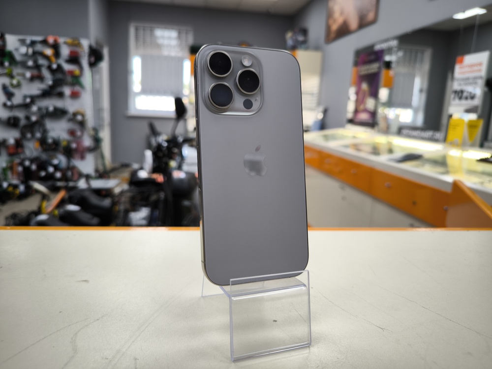 Смартфон Apple Iphone 16 Pro 128Gb