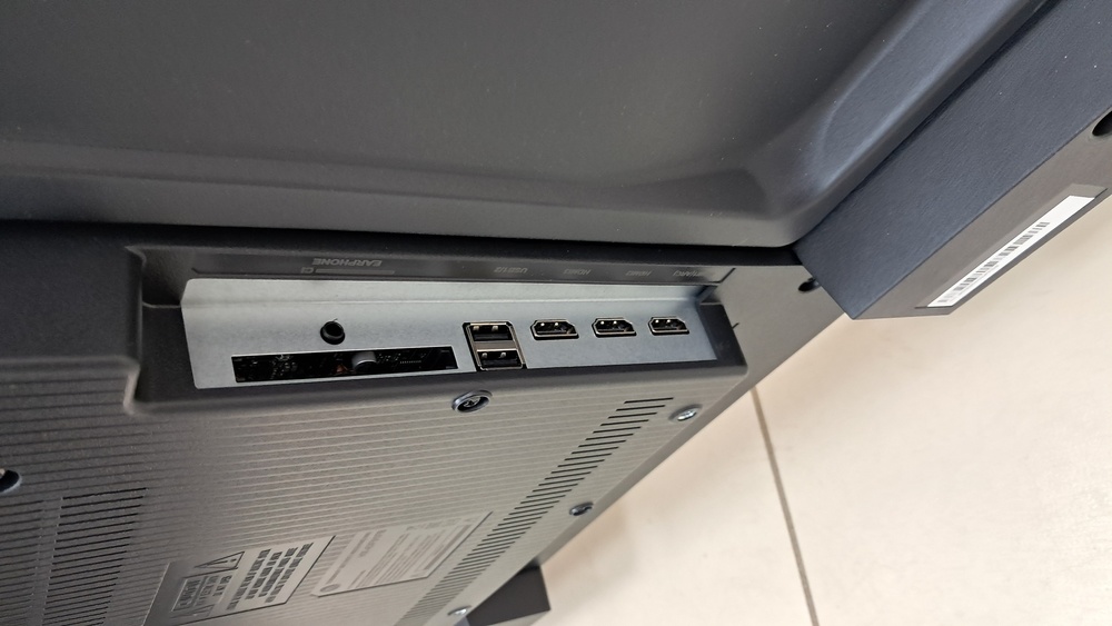 LED Телевизор HI HX-43F01FB