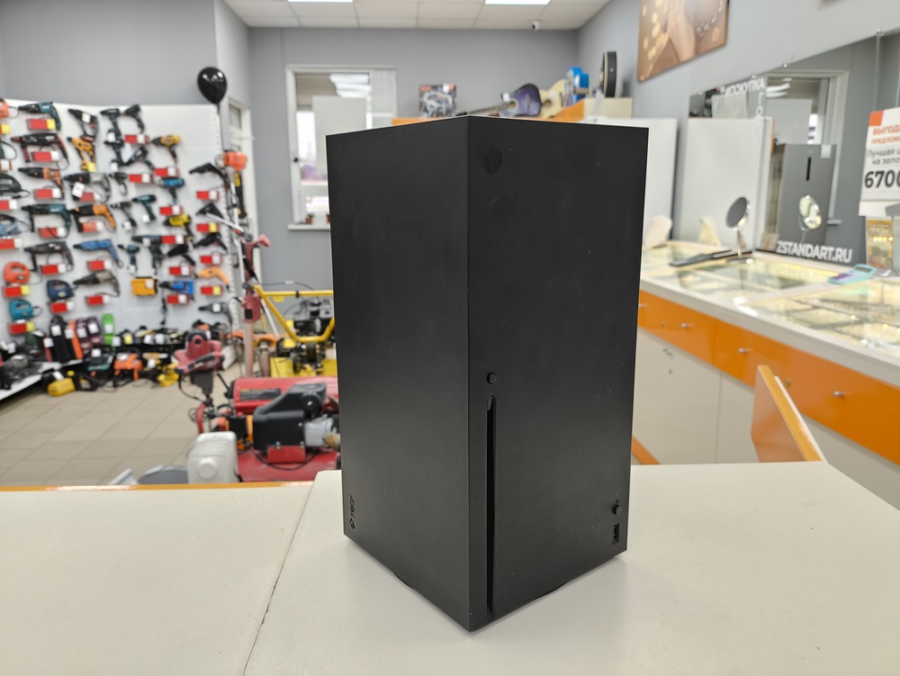 Игровая приставка Xbox Series X 1Tb