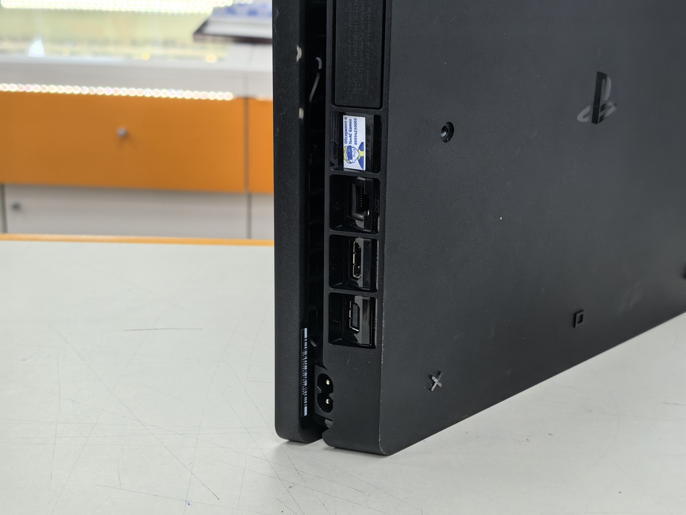 Игровая приставка PlayStation 4 Slim 500GB