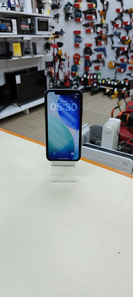 Смартфон Apple iPhone 11 64Gb