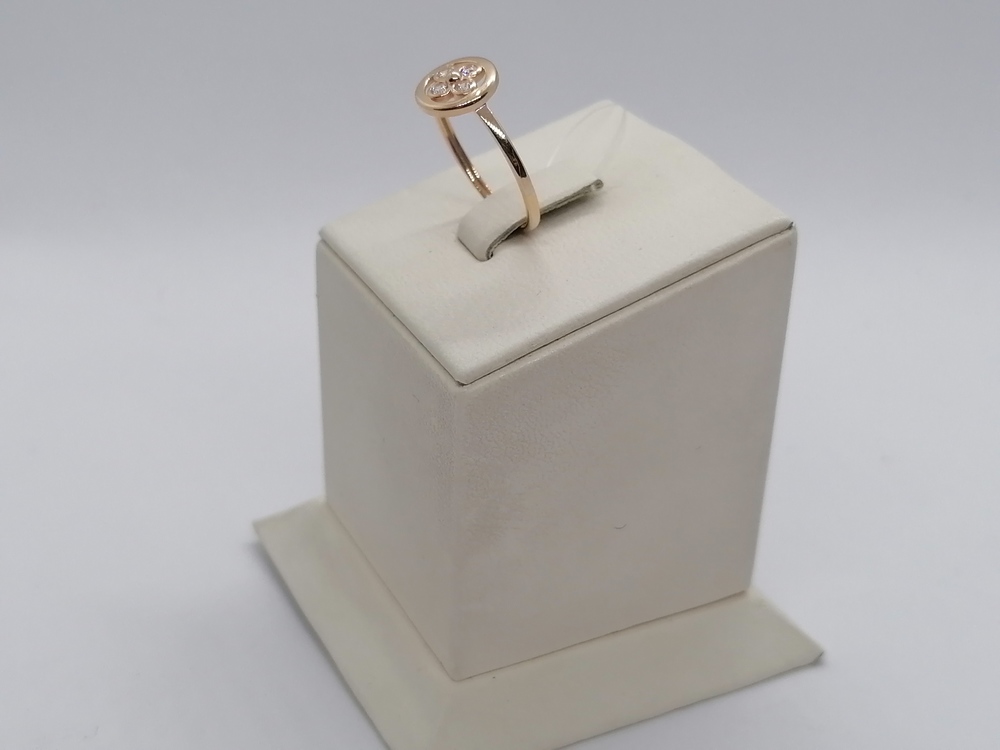 КОЛЬЦО С КАМНЯМИ (Au 585)