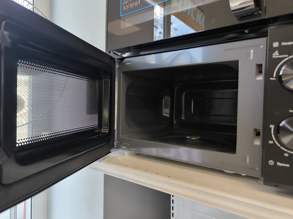 Микроволновая печь BQ MWO-20004SM/W