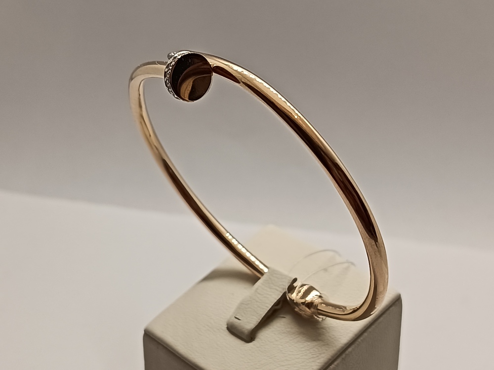 БРАСЛЕТ ЖЕСТКИЙ с камнями (Au 585)