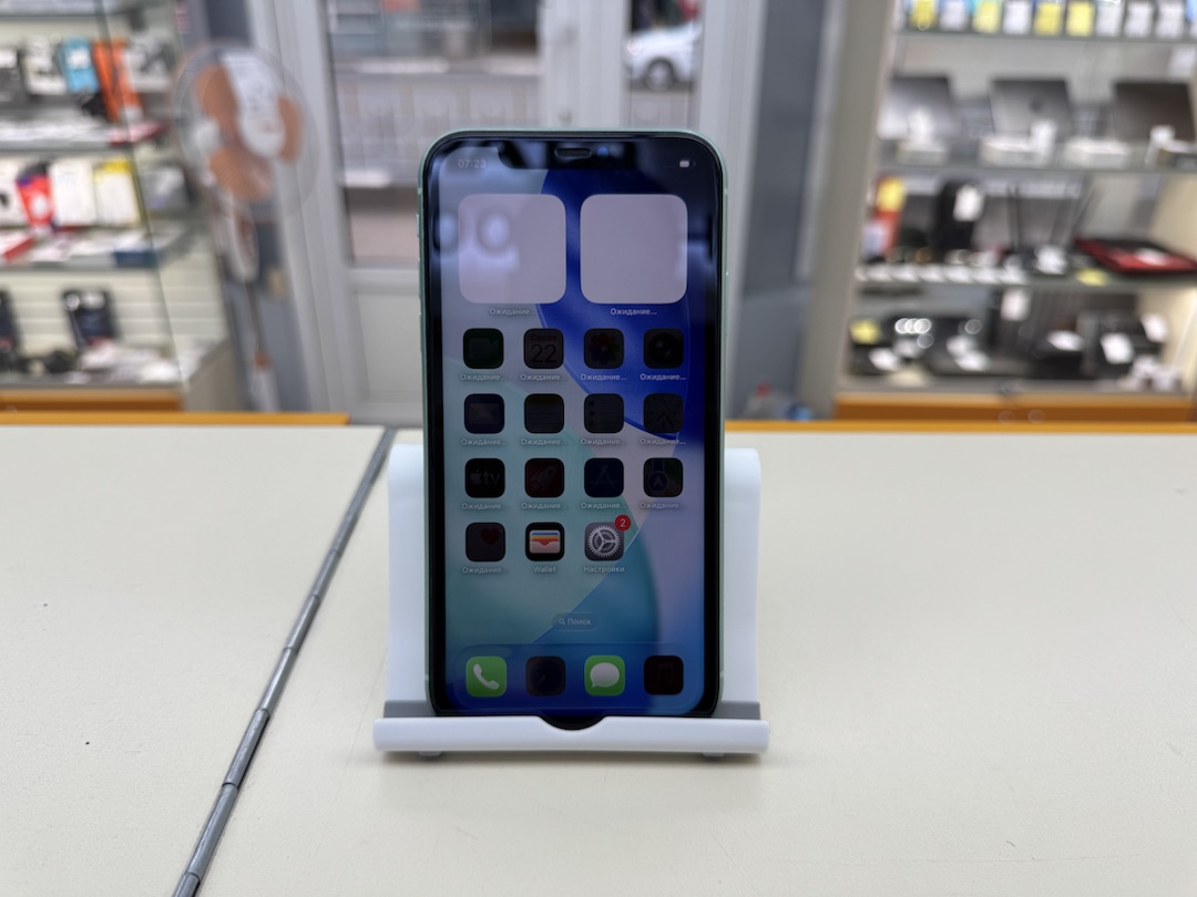 Смартфон Apple iPhone 11 128Gb