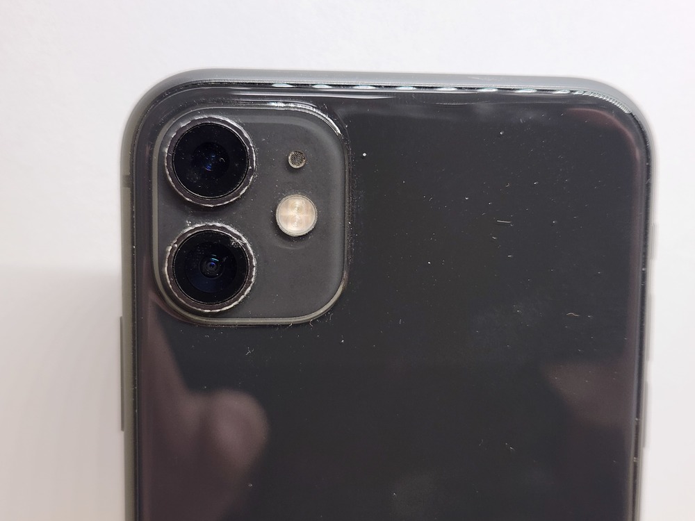 Смартфон Apple iPhone 11 64Gb