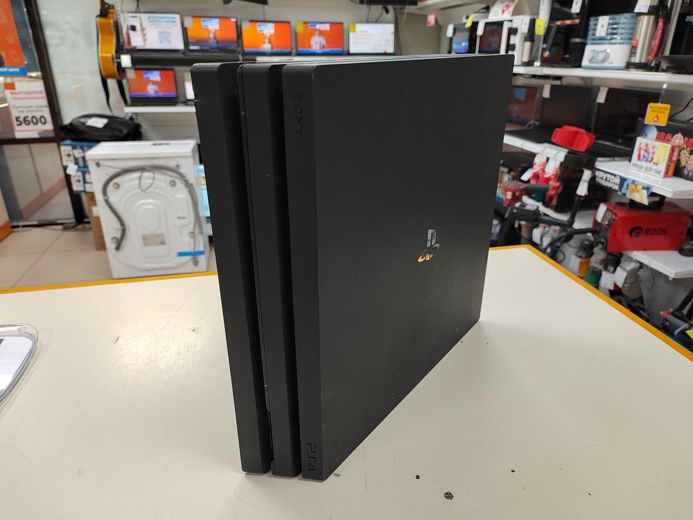Игровая приставка PlayStation 4 Pro 1Tb Игровая приставка PlayStation 4 Pro 1Tb