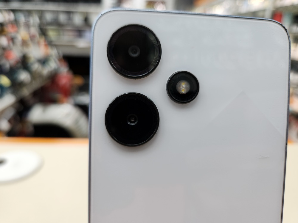 Смартфон Infinix NOTE 30I 4/128