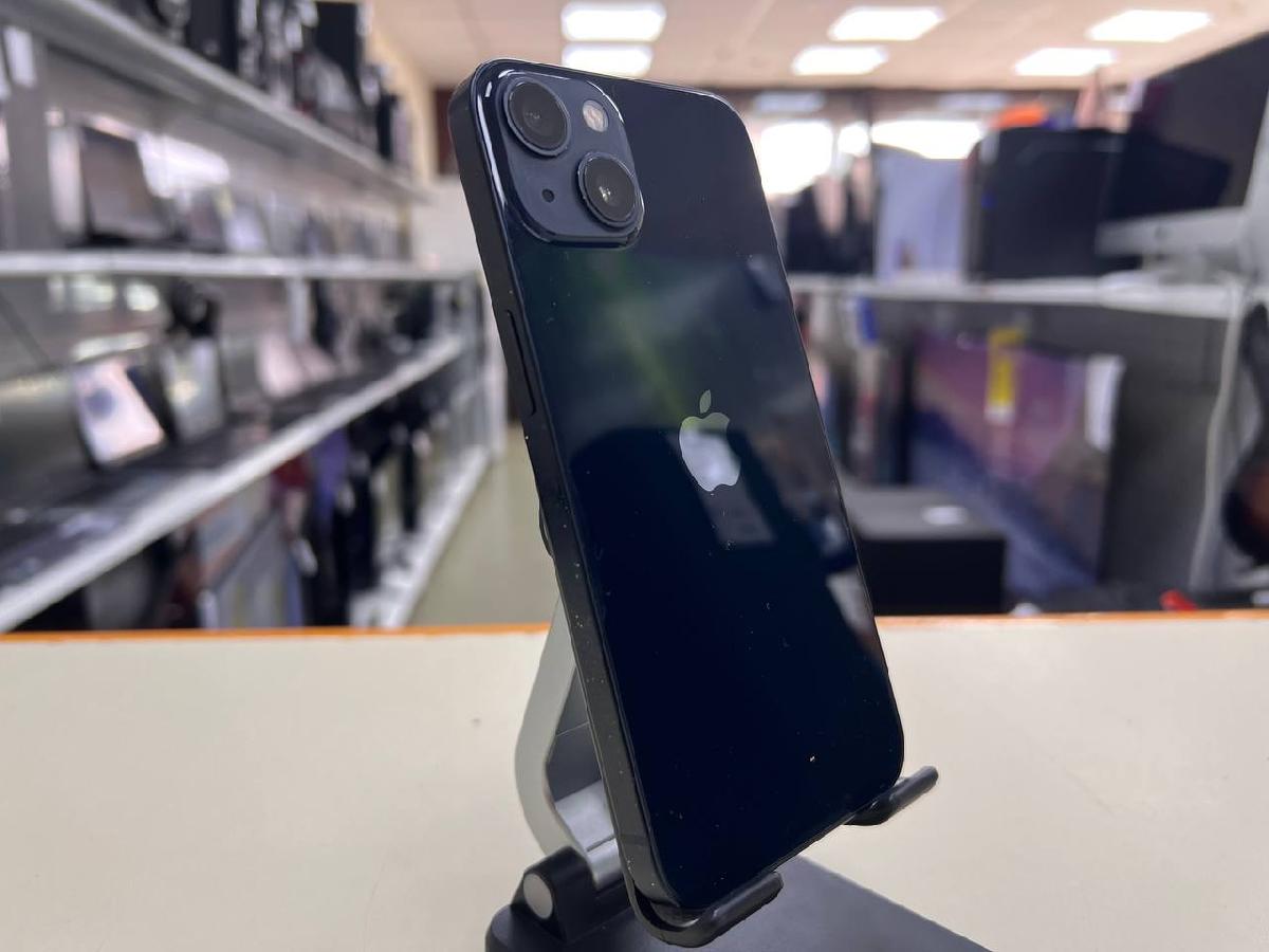 Смартфон Apple iPhone 13 128Gb