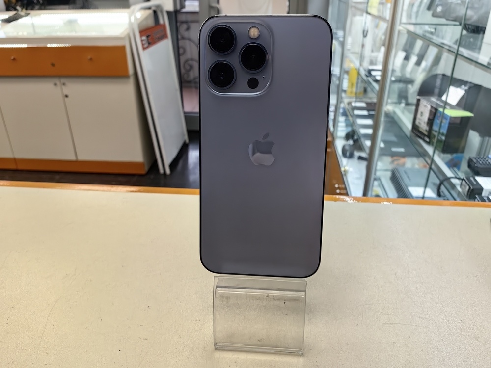 Смартфон Apple iPhone 13 Pro 256Gb
