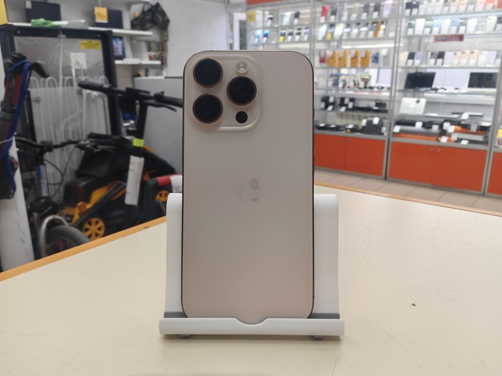 Смартфон Apple Iphone 16 Pro 256Gb
