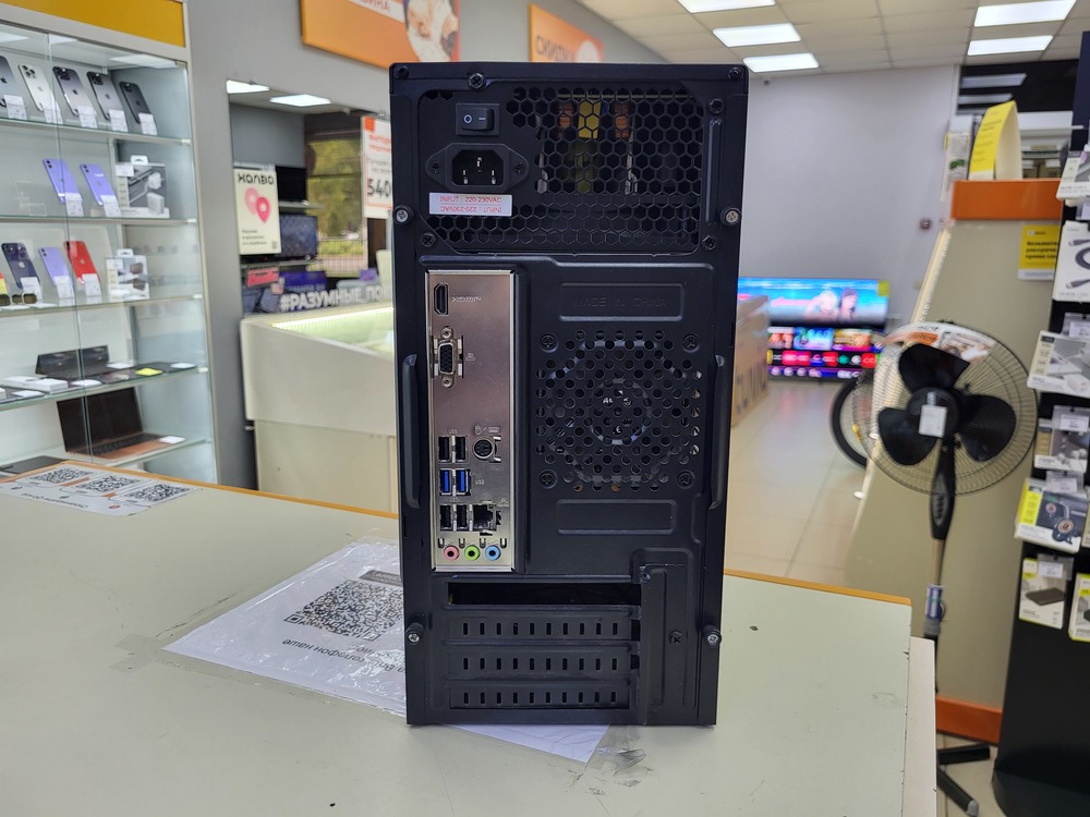 Системный блок Aero Cool; Core i3-10105, Intel UHD Graphics 630, 8 Гб, 128 Гб, Нет