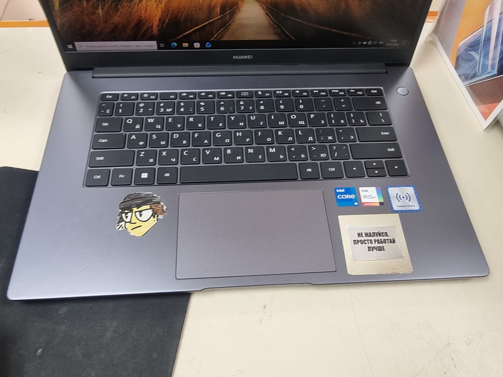 Ноутбук Huawei; Core I5-1155G7, Intel iris XE Graphics, 8 Гб, 256 Гб, Нет