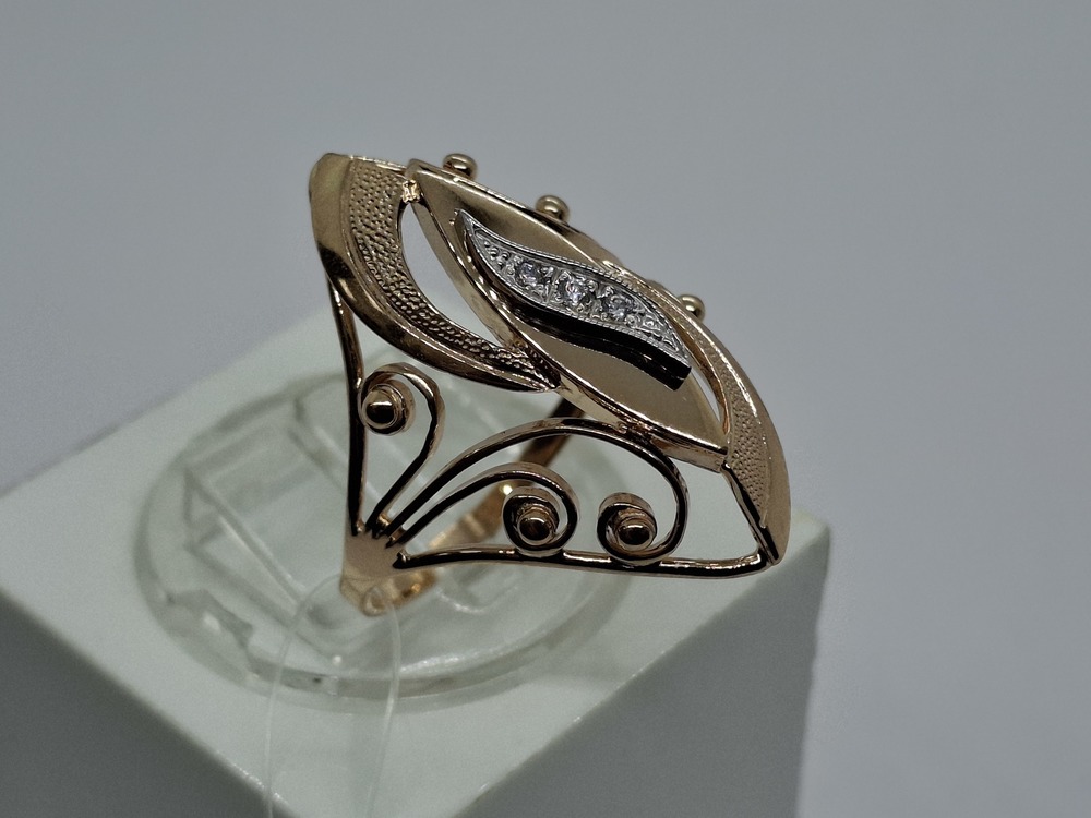 КОЛЬЦО С КАМНЯМИ (Au 585)