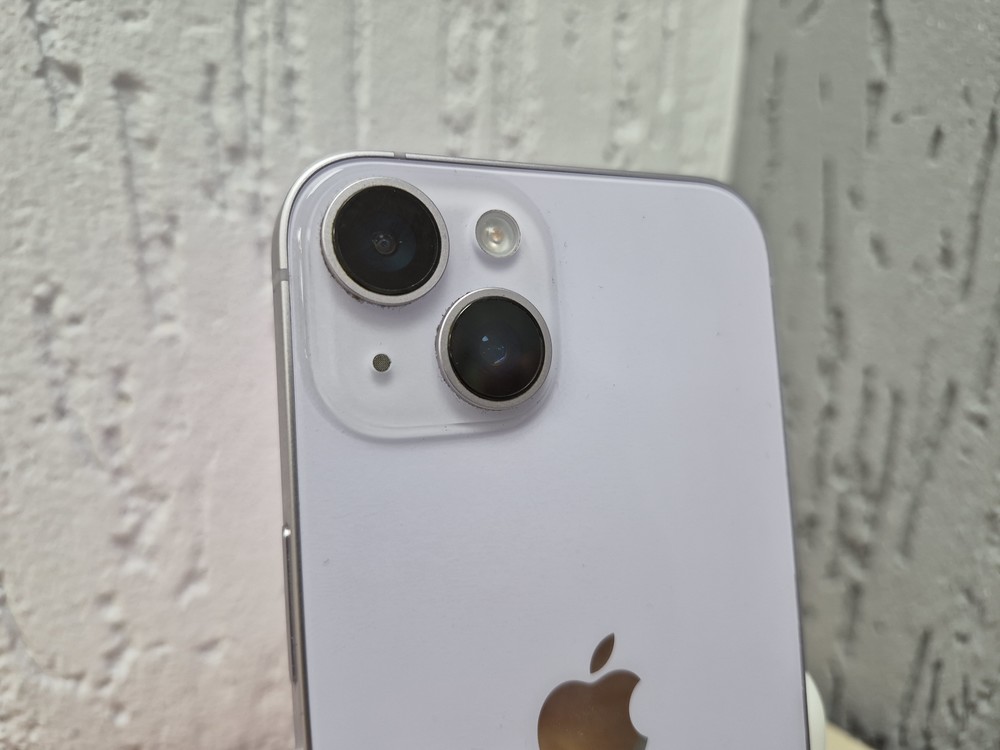 Смартфон Apple Iphone 14 128Gb