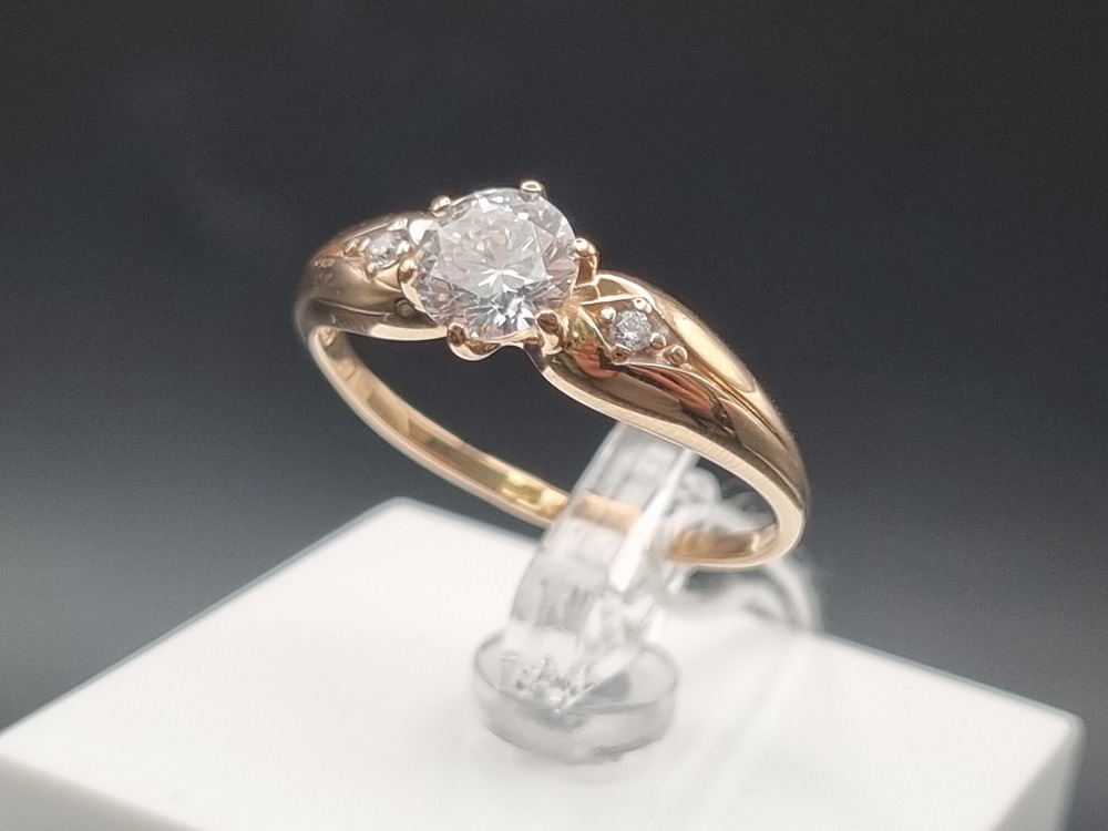 КОЛКМИ585 КОЛЬЦО С КАМНЯМИ (Au 585)