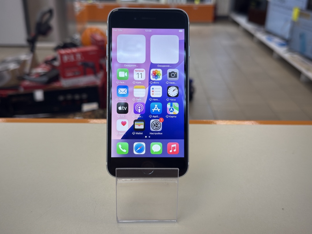 Смартфон Apple iPhone SE 2020 64Gb