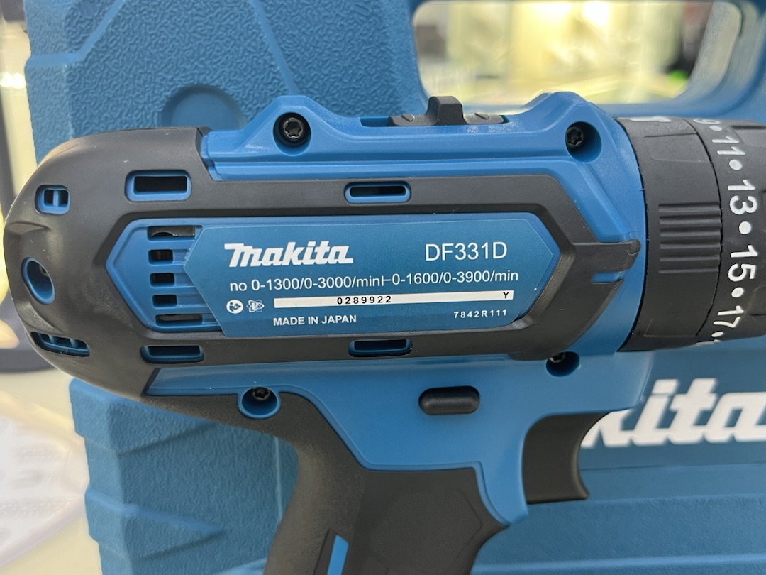 Шуруповерт Makita DF331D