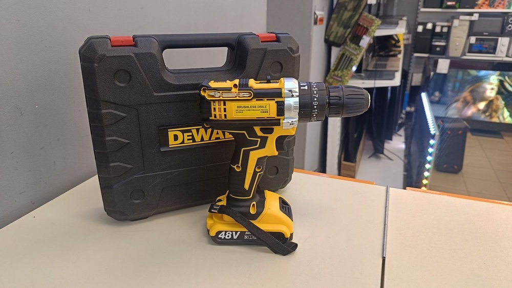 Шуруповерт Dewalt 18-25 n.m