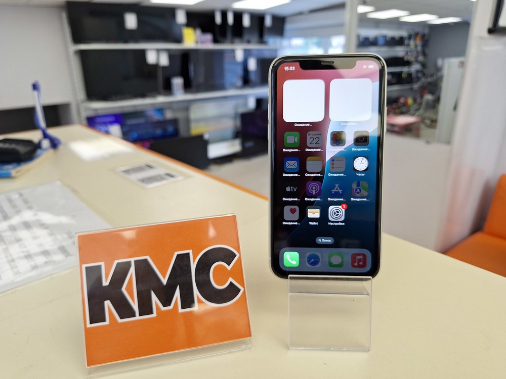 Смартфон Apple iPhone 11 64Gb