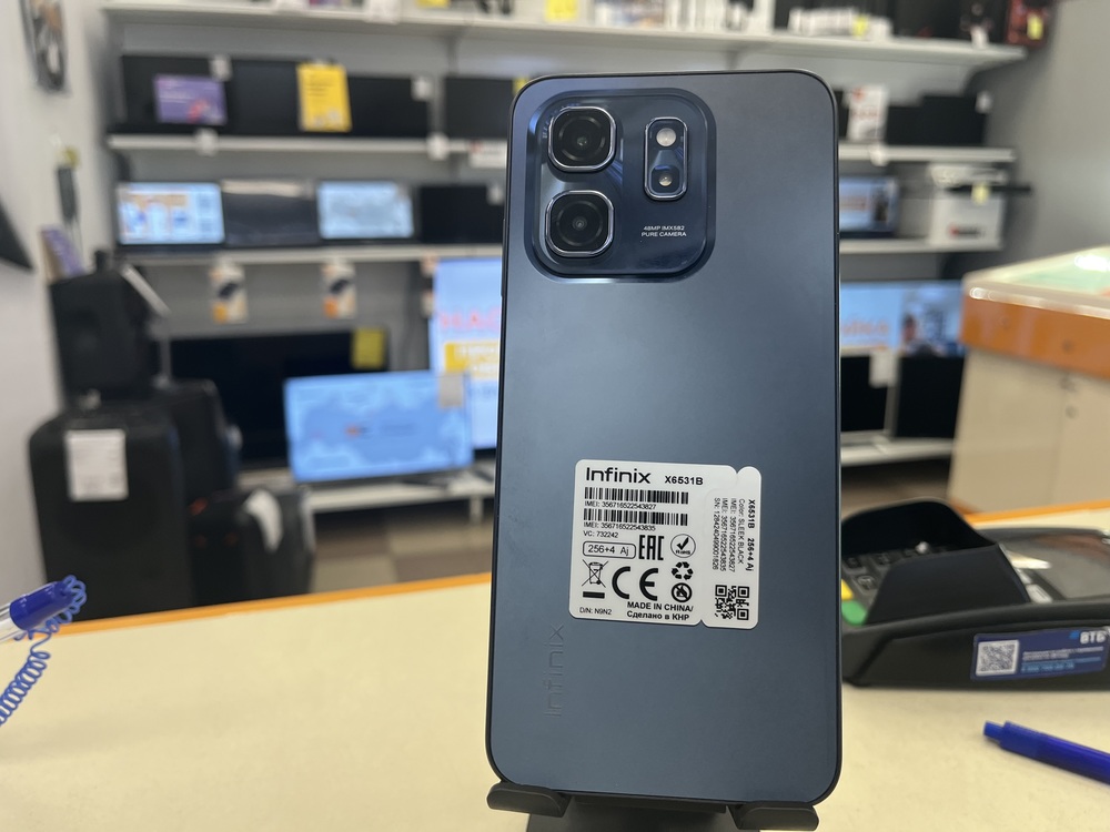 Смартфон Infinix HOT 50i 8/256