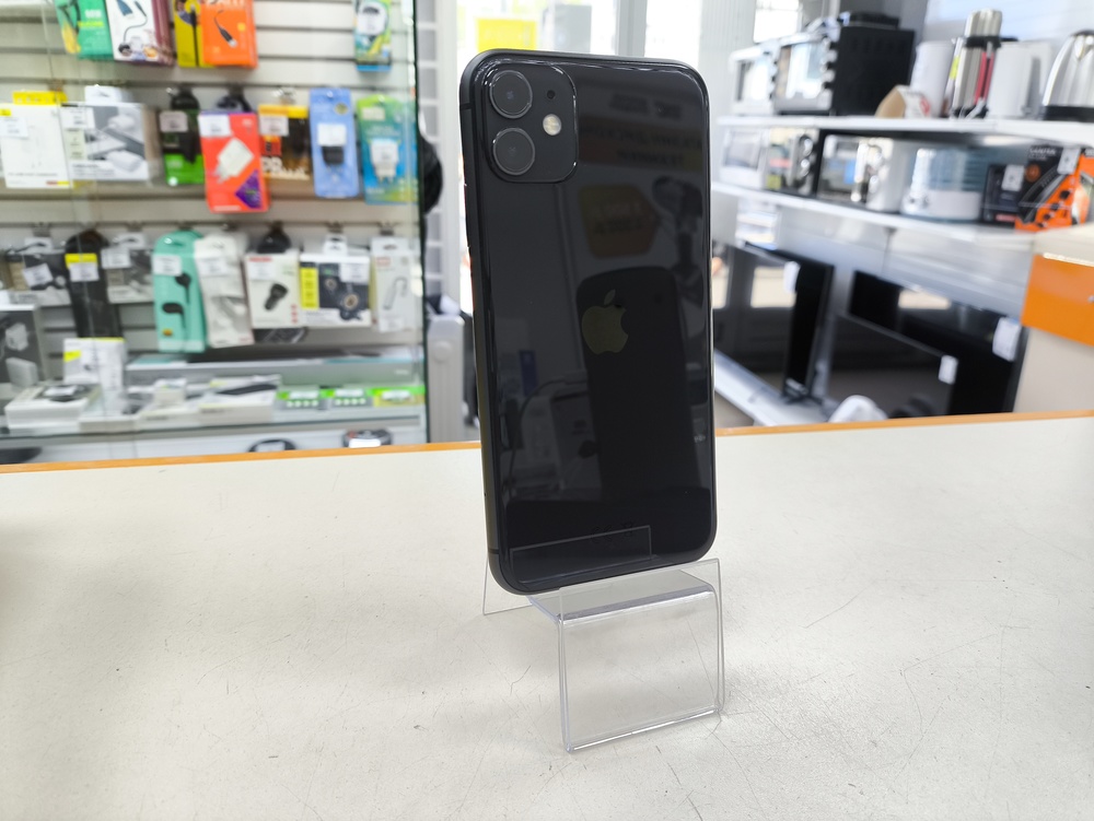 Смартфон Apple iPhone 11 64Gb