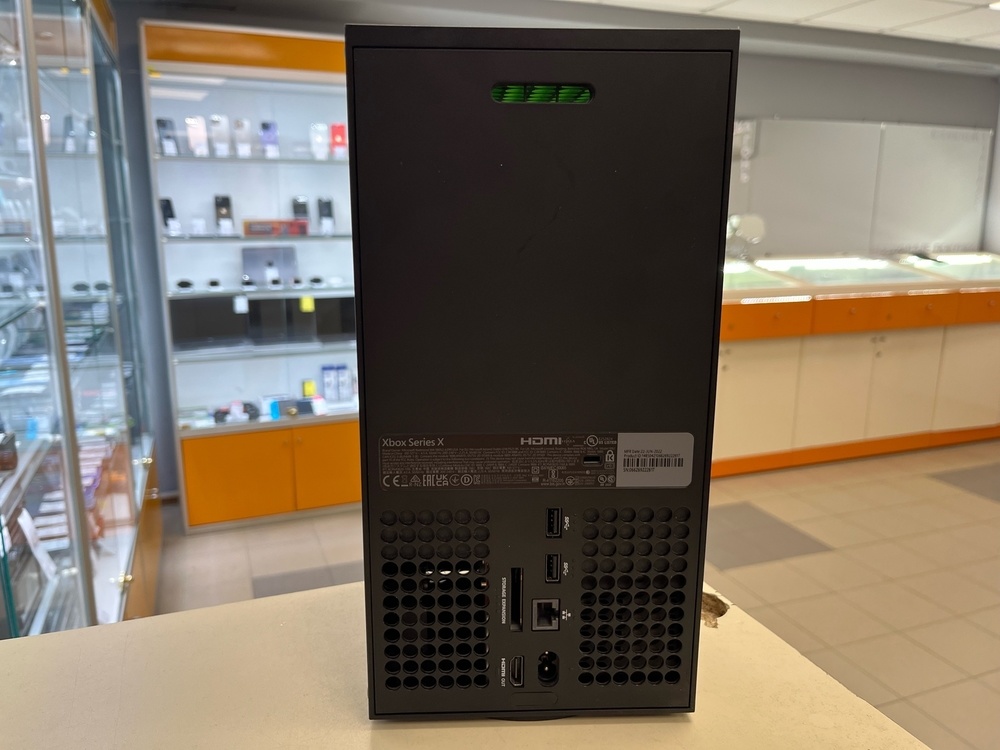 Игровая приставка Xbox Series X 1Tb Игровая приставка Xbox Series X 1Tb