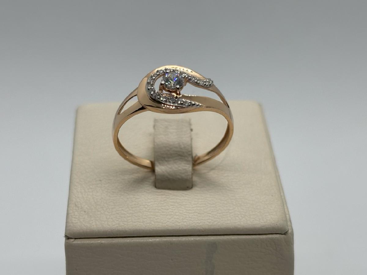 КОЛЬЦО С КАМНЯМИ (Au 585)