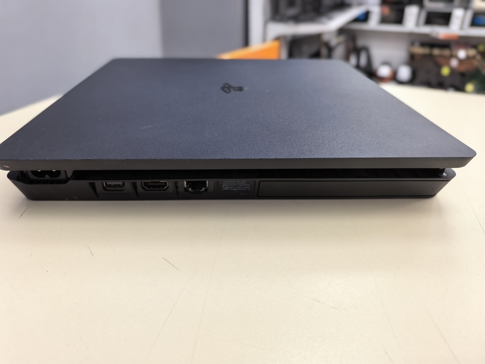 Игровая приставка PlayStation 4 Slim 1Tb