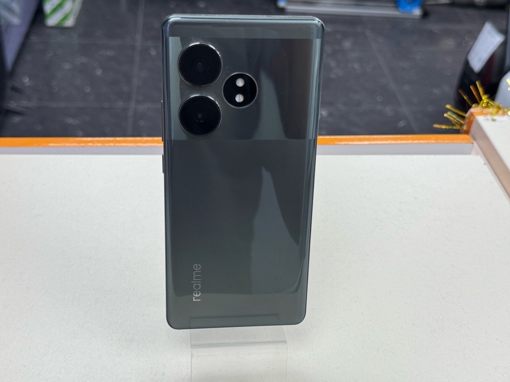 Смартфон Realme GT 6T 12/256
