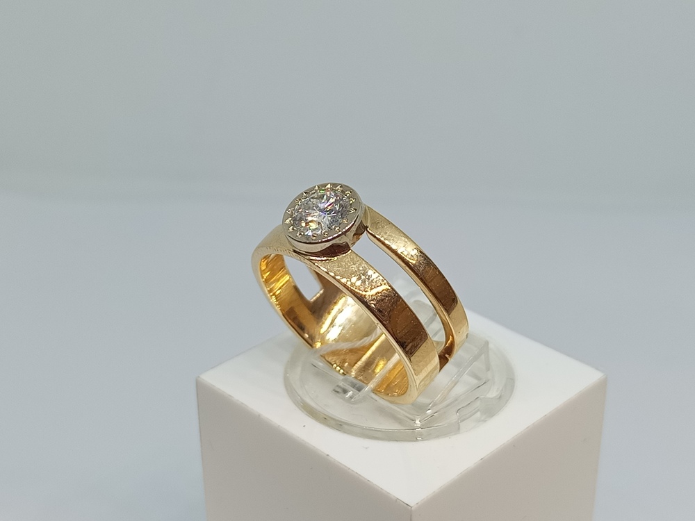 КОЛЬЦО С КАМНЕМ (Au 585)