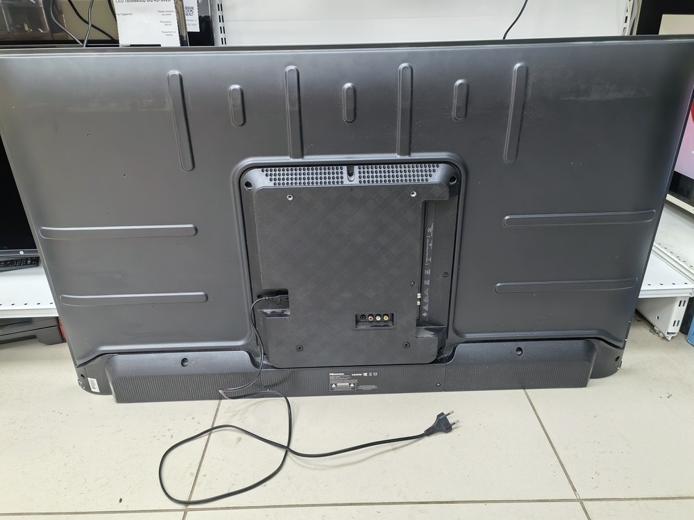 QLED Телевизор Hisense 50E7HQ