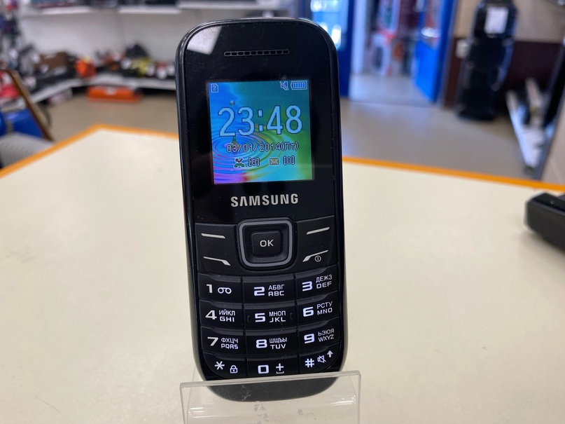 Мобильный телефон Samsung GT-C3011
