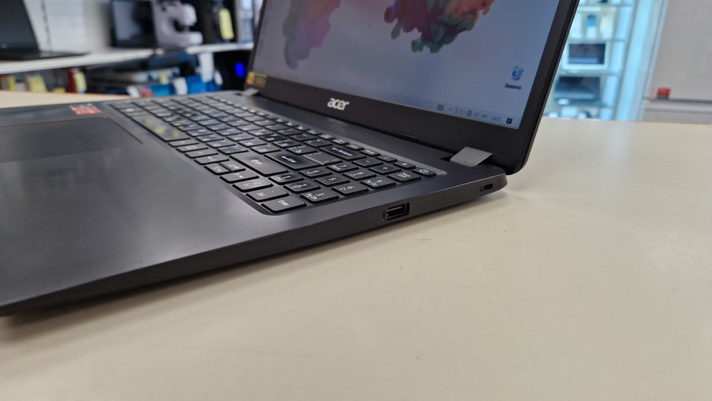 Ноутбук Acer; Ryzen 3 3200U, Radeon Vega 3, 8 Гб, 256 Гб, Нет
