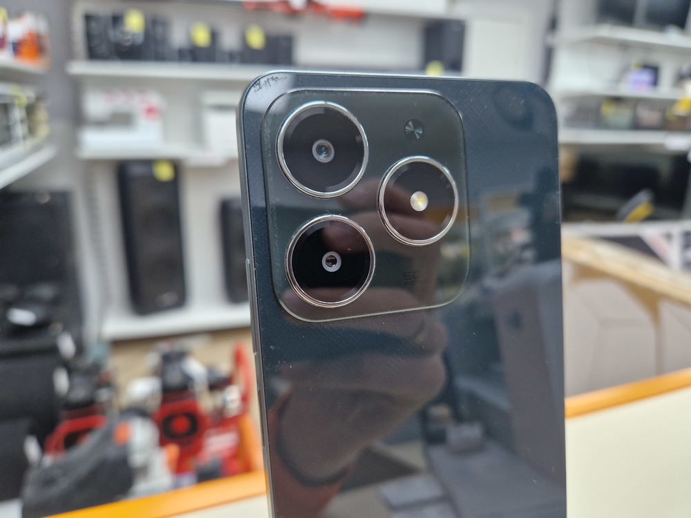 Смартфон Realme C61 8/256