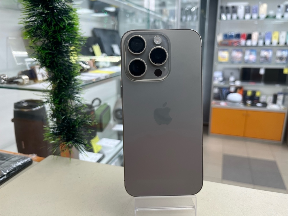 Смартфон Apple Iphone 15 Pro 128Gb