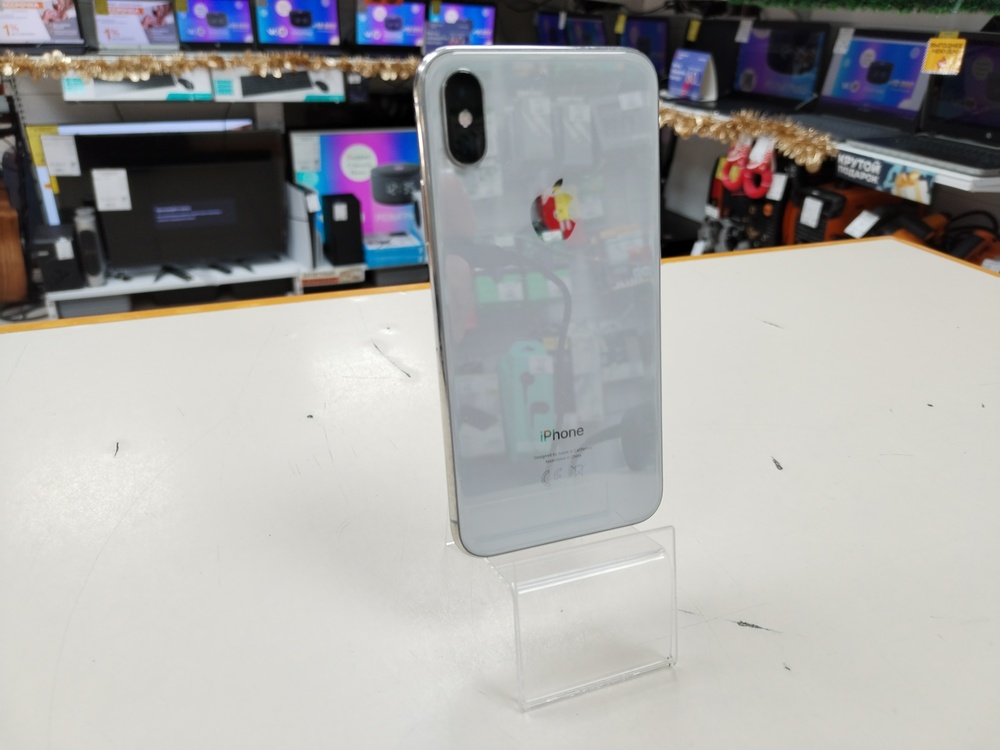 Смартфон Apple iPhone X 64Gb