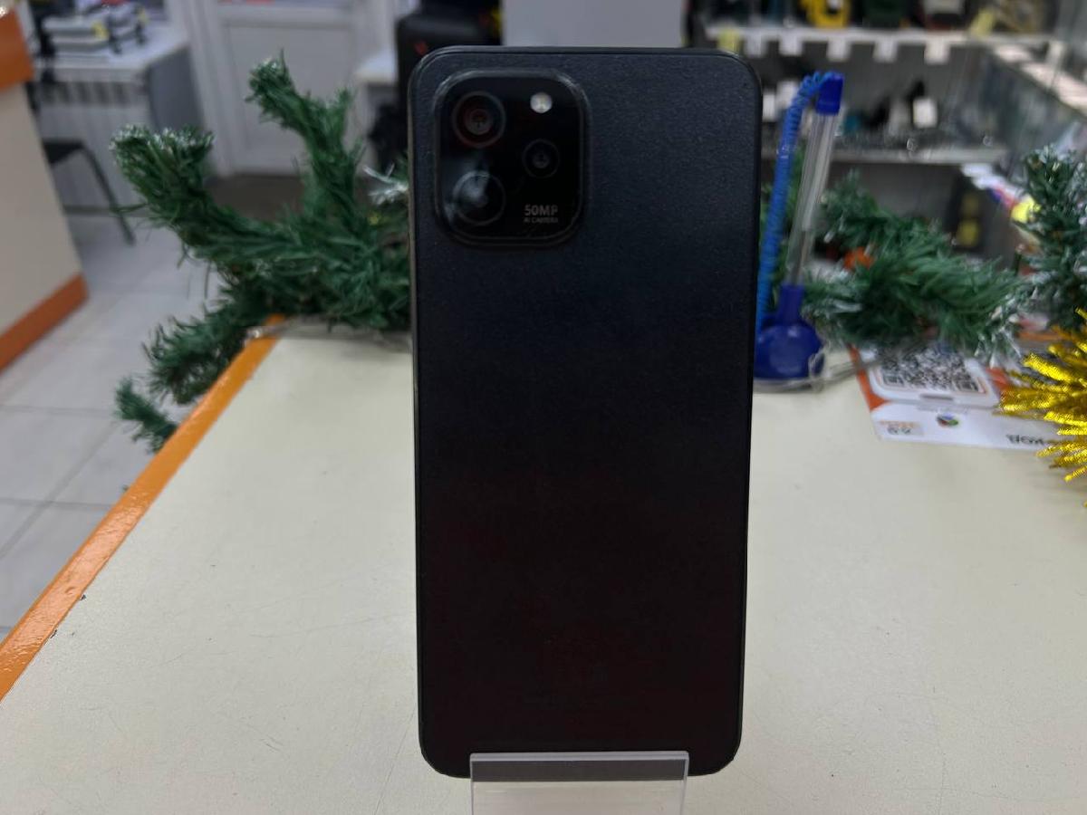 Смартфон Huawei Nova Y61 4/64