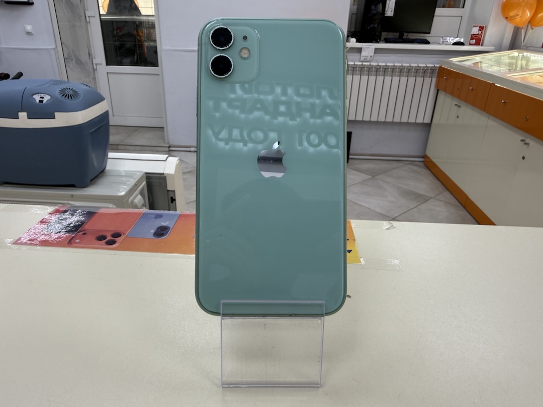 Смартфон Apple iPhone 11 128Gb