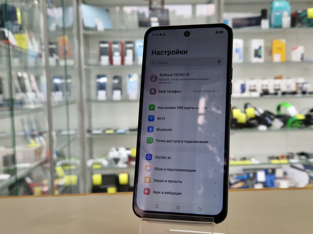 Смартфон Tecno Spark 40 8/256